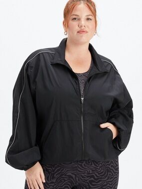 Fabletics Oversized Flyweight Windbreaker Jacket Black XXL/1X